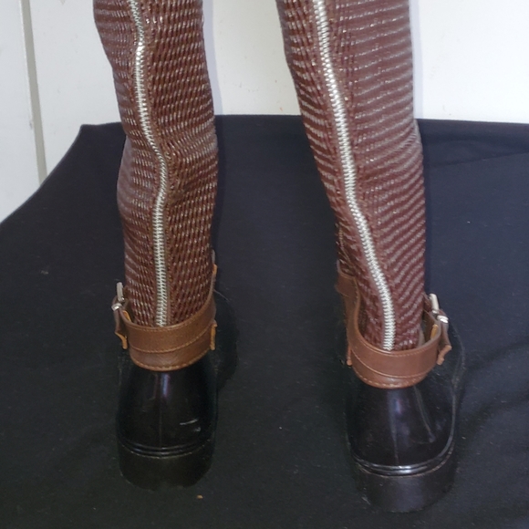 Rain Boots - Picture 3 of 5